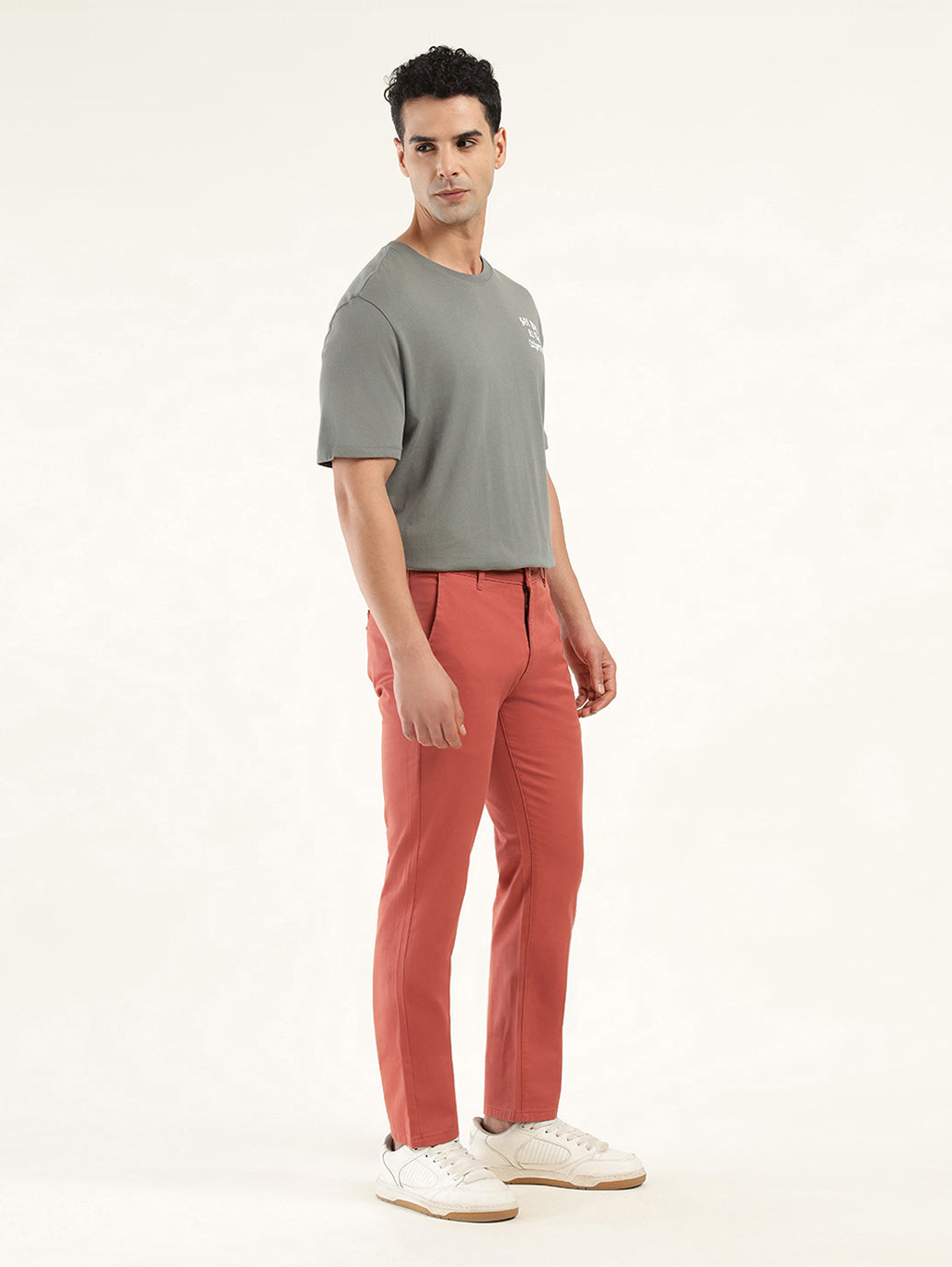 Men's 511 Coral Slim Fit Chinos - fc60aa97-0a82-4231-af82-e5e73971227c View
