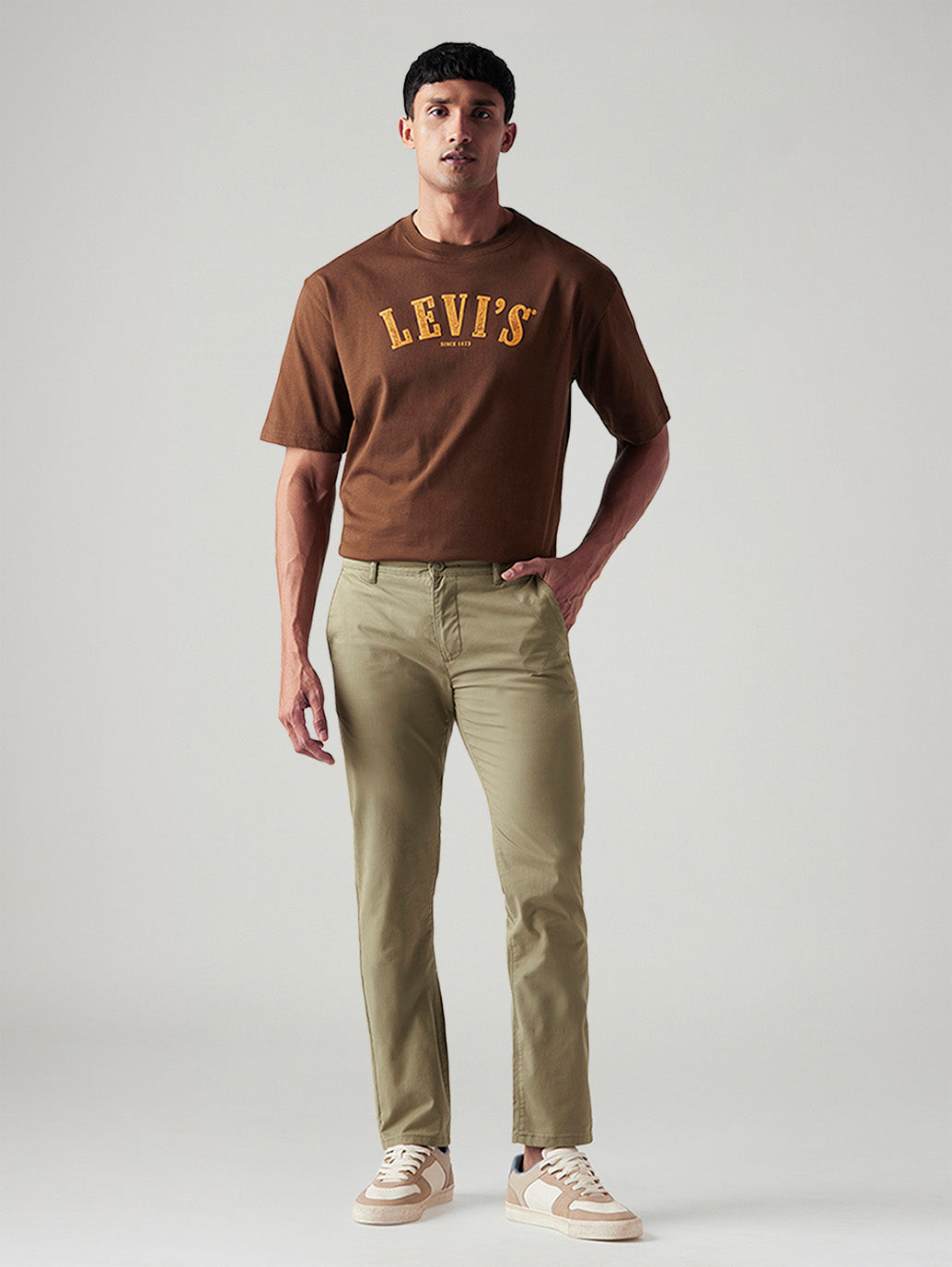 Men's 511 Khaki Slim Fit Mid Rise Chinos - Front View