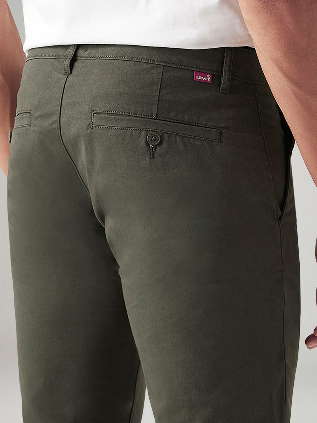 Men's 511 Olive Slim Fit Mid Rise Chinos - Detail View