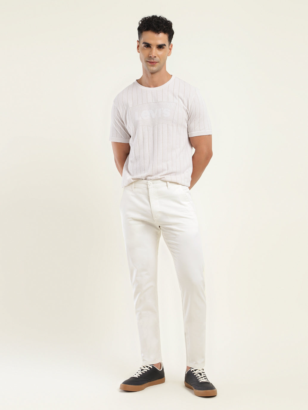 Men's 512 Slim Tapered Fit Off-White Chinos – Levis India Store