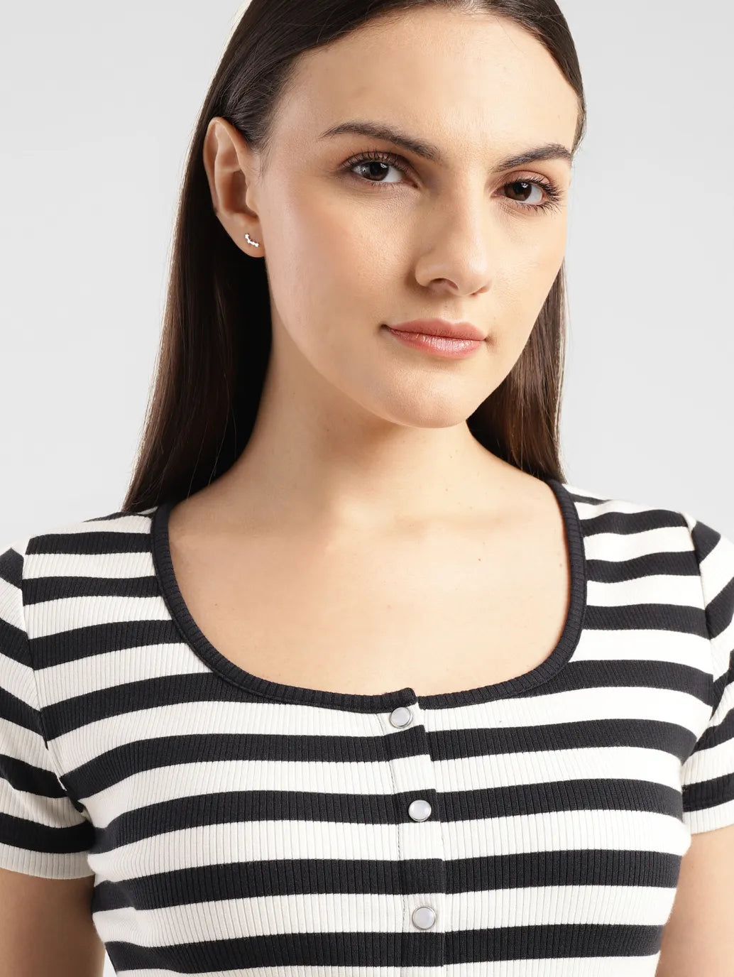 Women's Striped Black And White Scoop Neck Top