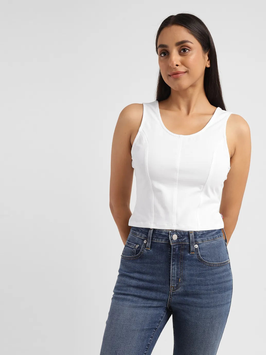 Women's Solid White Scoop Neck crop