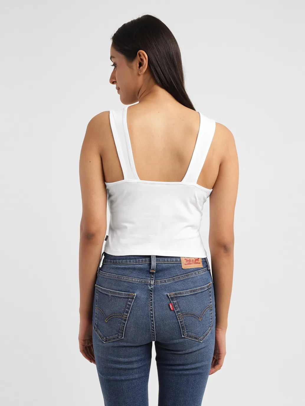 Women's Solid White Scoop Neck crop