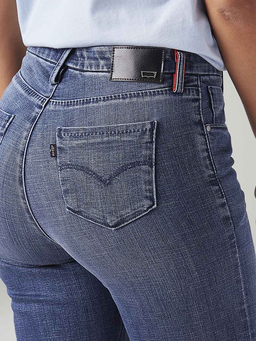 Women's 724 Blue Slim Straight Fit High Rise Redloop Jeans - Detail View