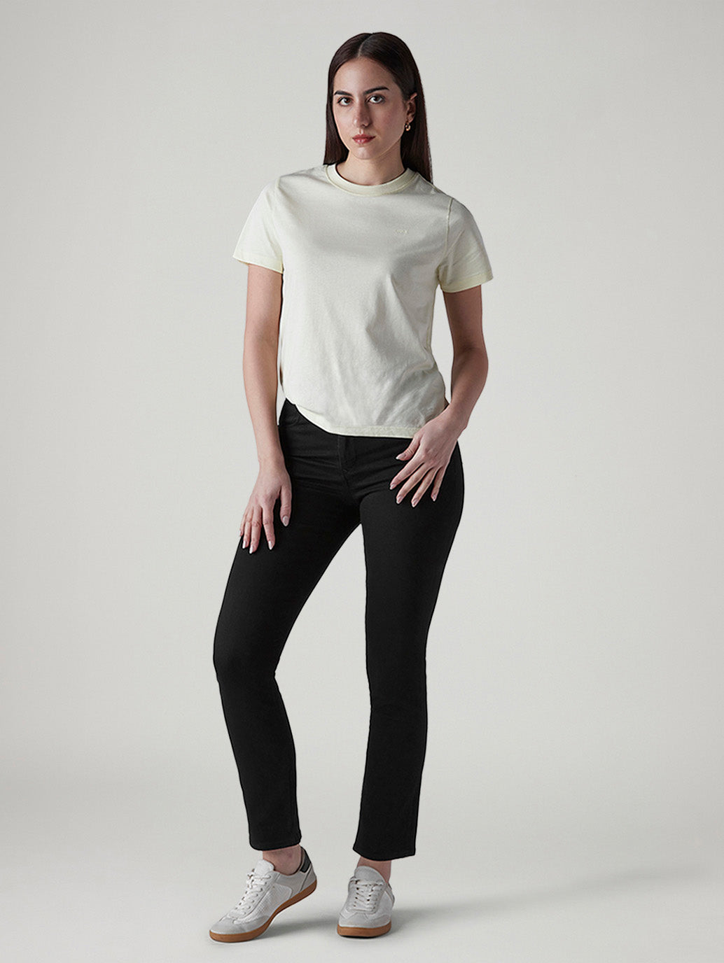 Women's 724 Black Slim Straight Fit High Rise Redloop Jeans