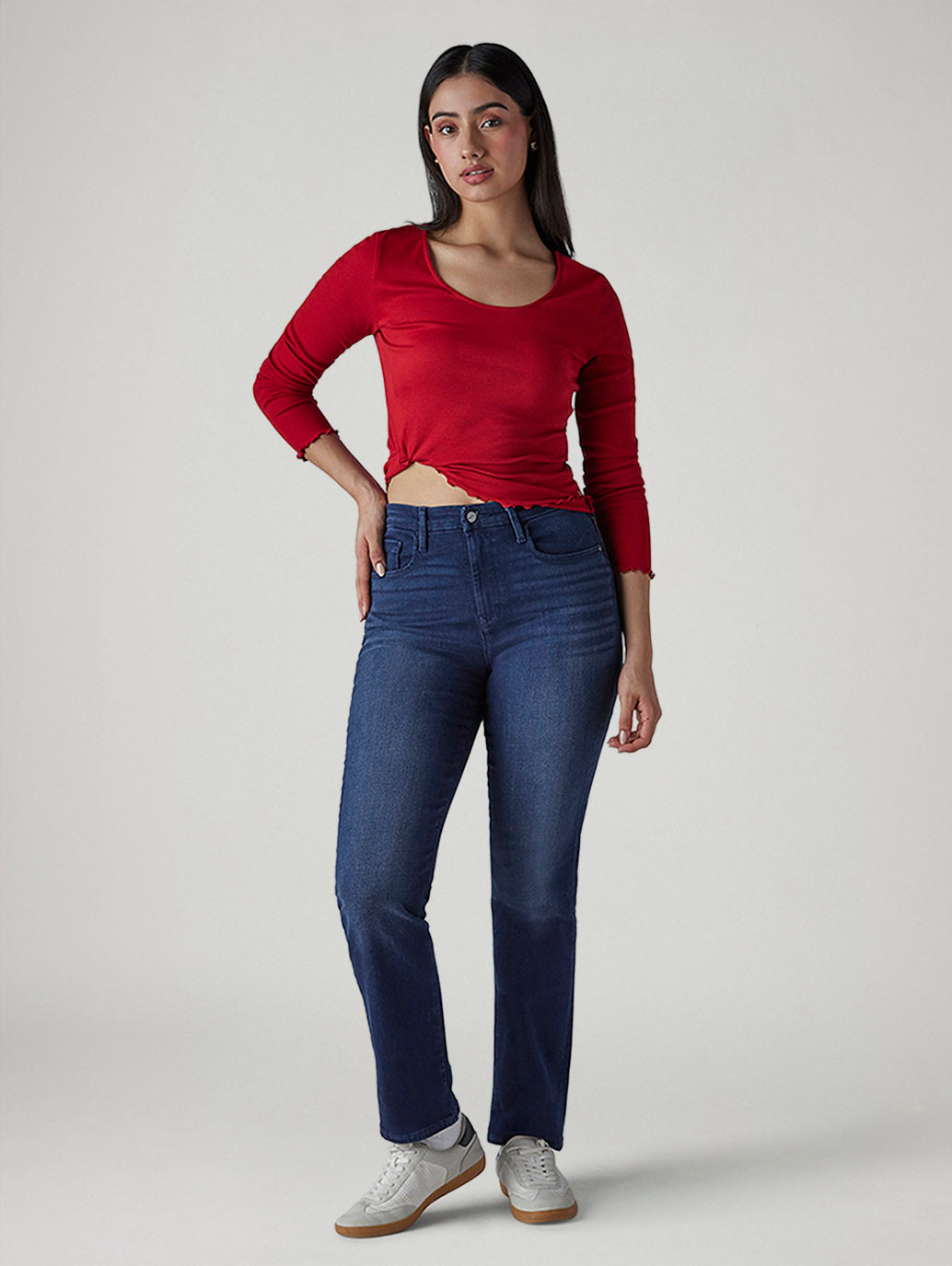 Women's 724 Dark Indigo Slim Straight Fit High Rise Redloop Jeans - Styleshot View