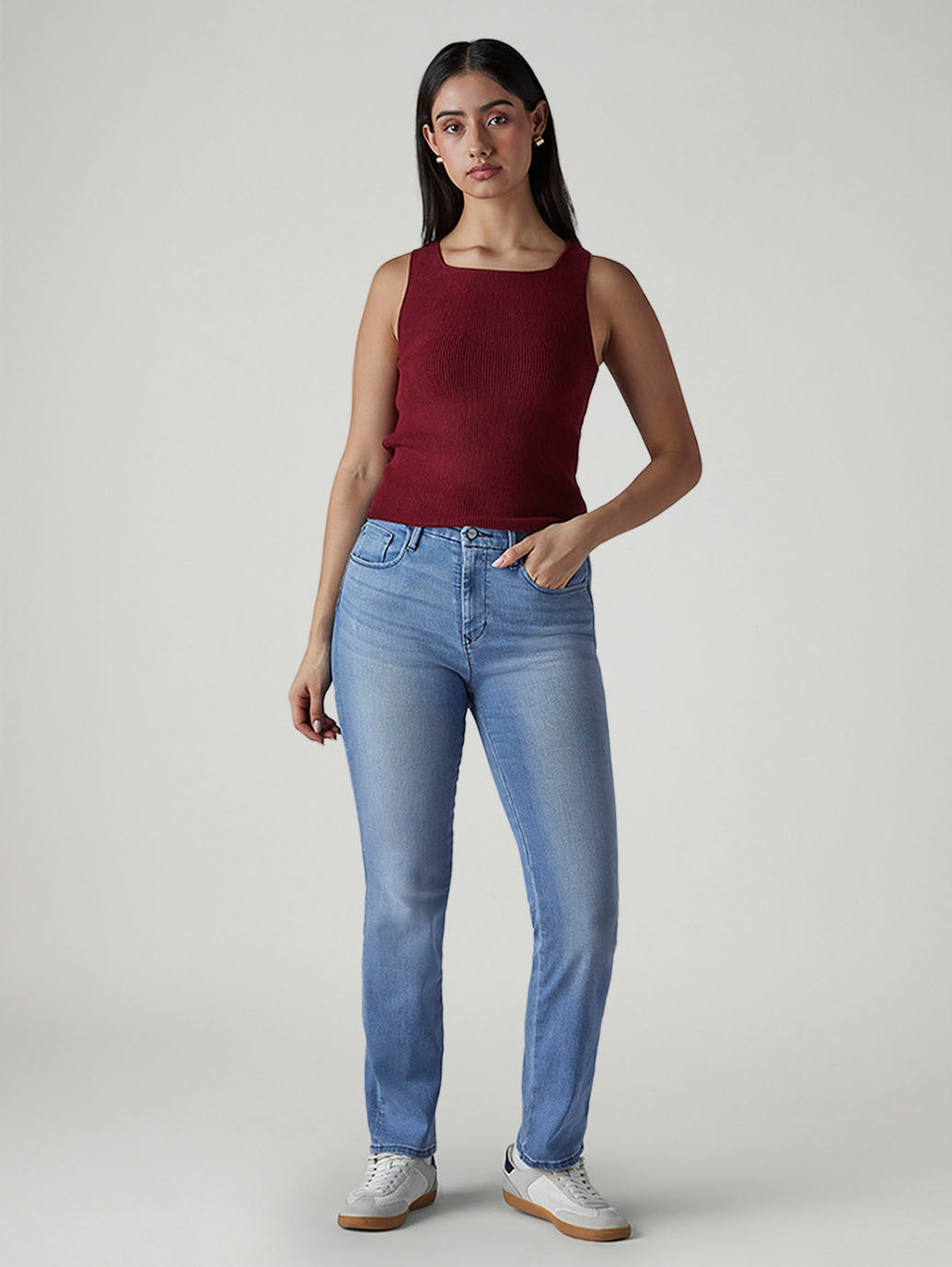 Women's 724 Light Indigo Slim Straight Fit High Rise Redloop Jeans