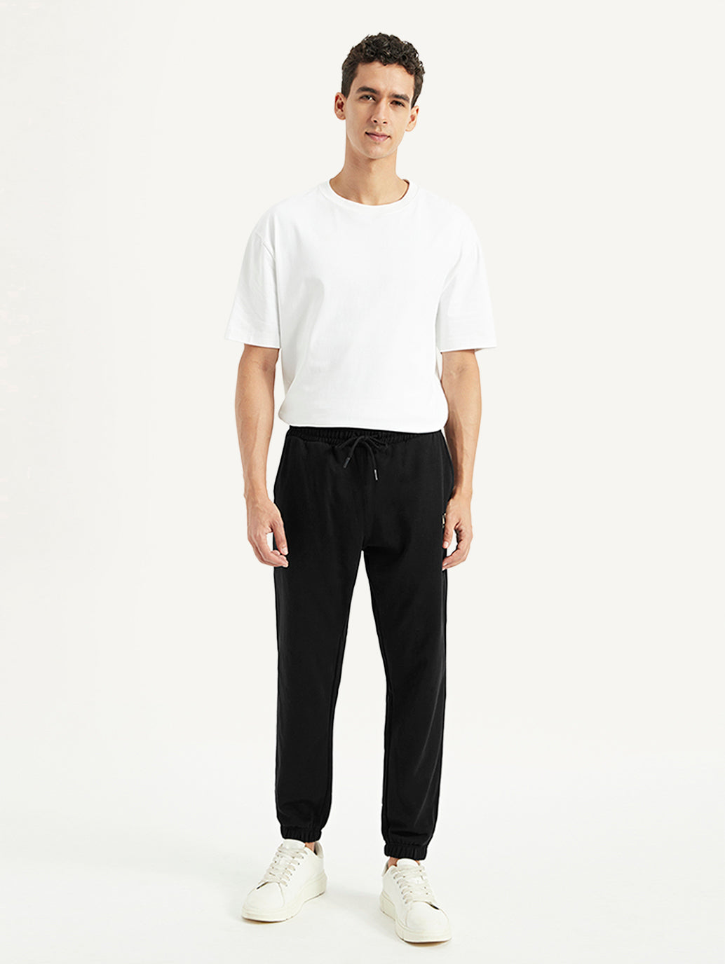 Men's Black Solid Utility Joggers - 77d5983d-ca02-4eee-b2d3-e694459f4faf View