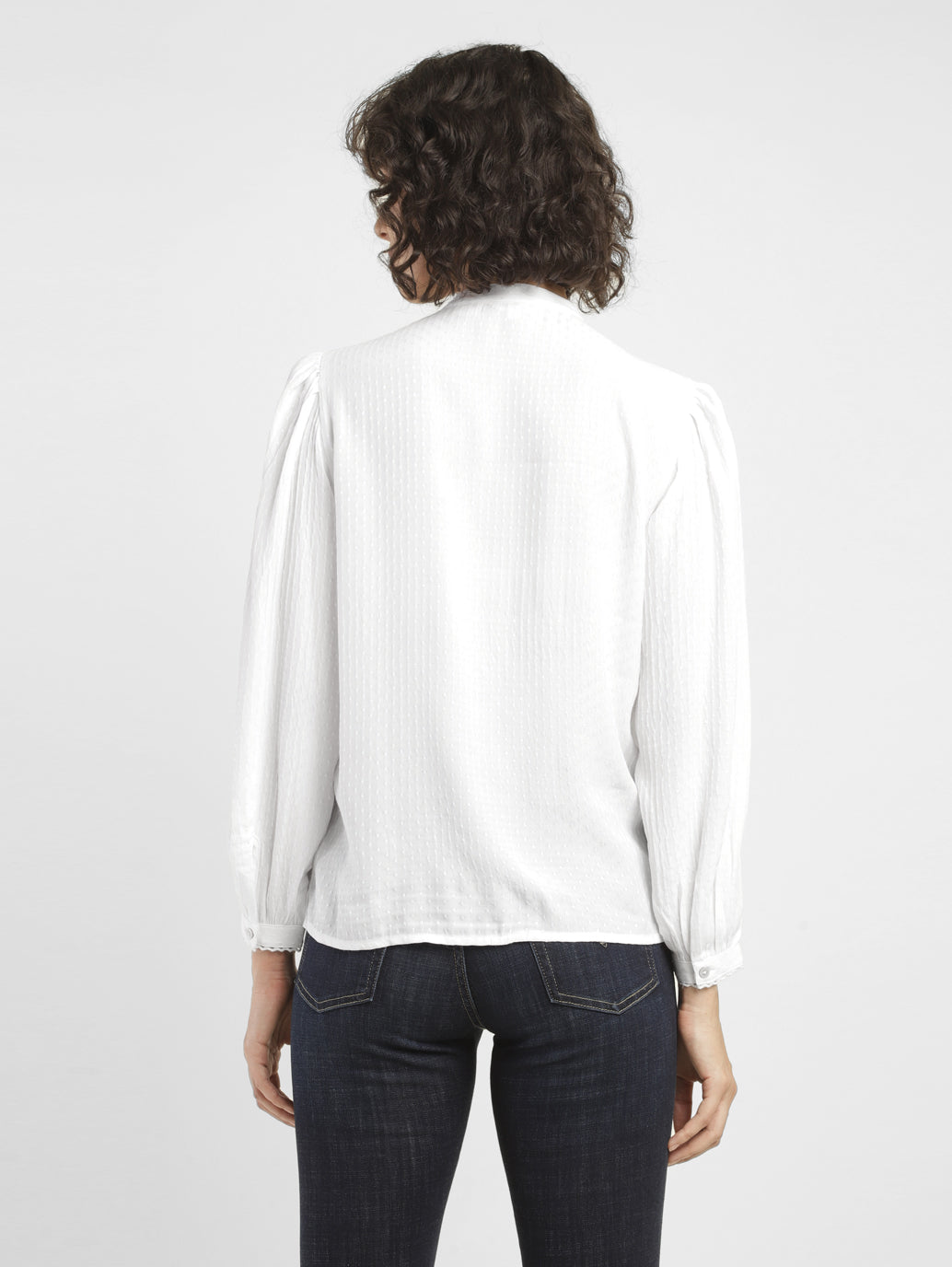 Women's Textured White Band Neck Top