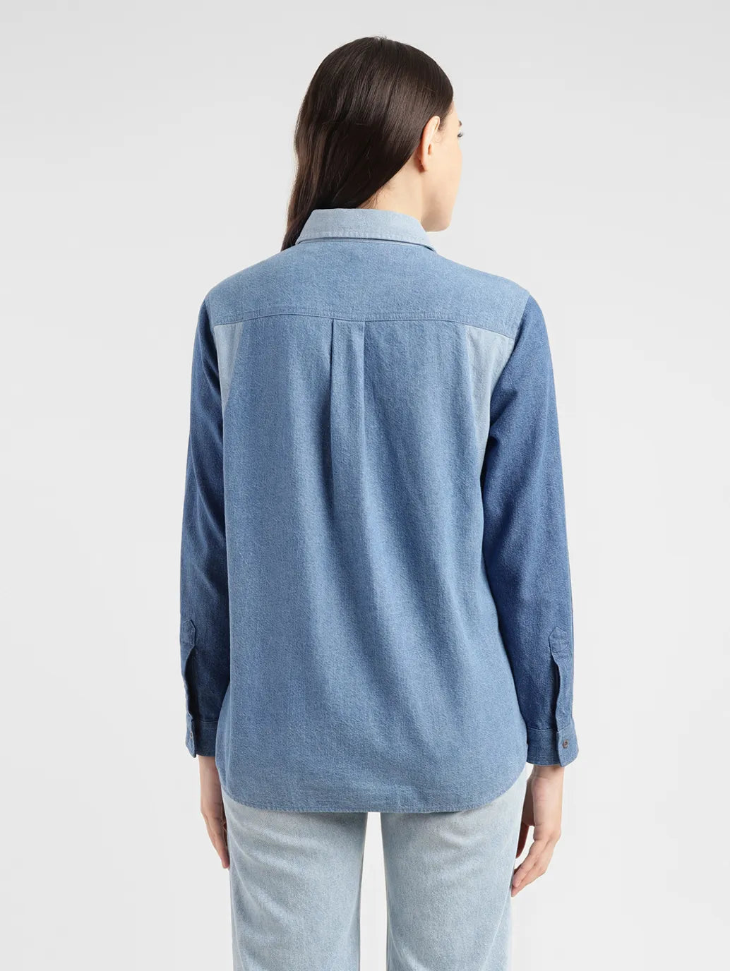 Women's Colorblock Spread Collar Shirt