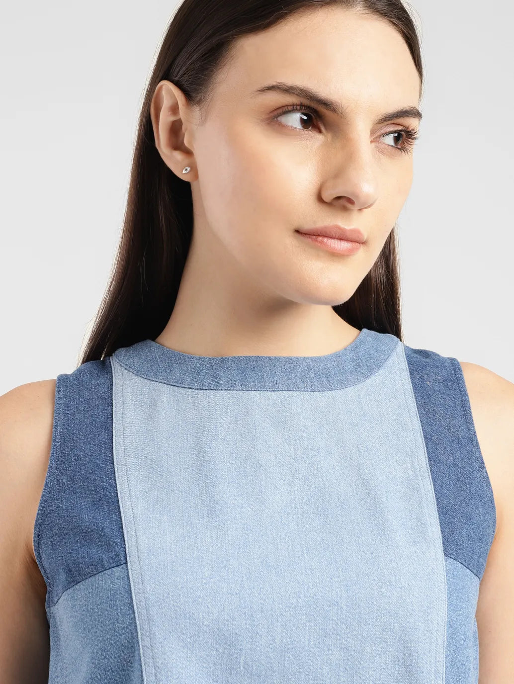 Women's Colorblock Mid Indigo Round Neck Top