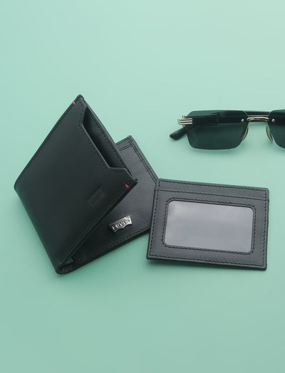 Men's Black Solid Bi-Fold Wallet