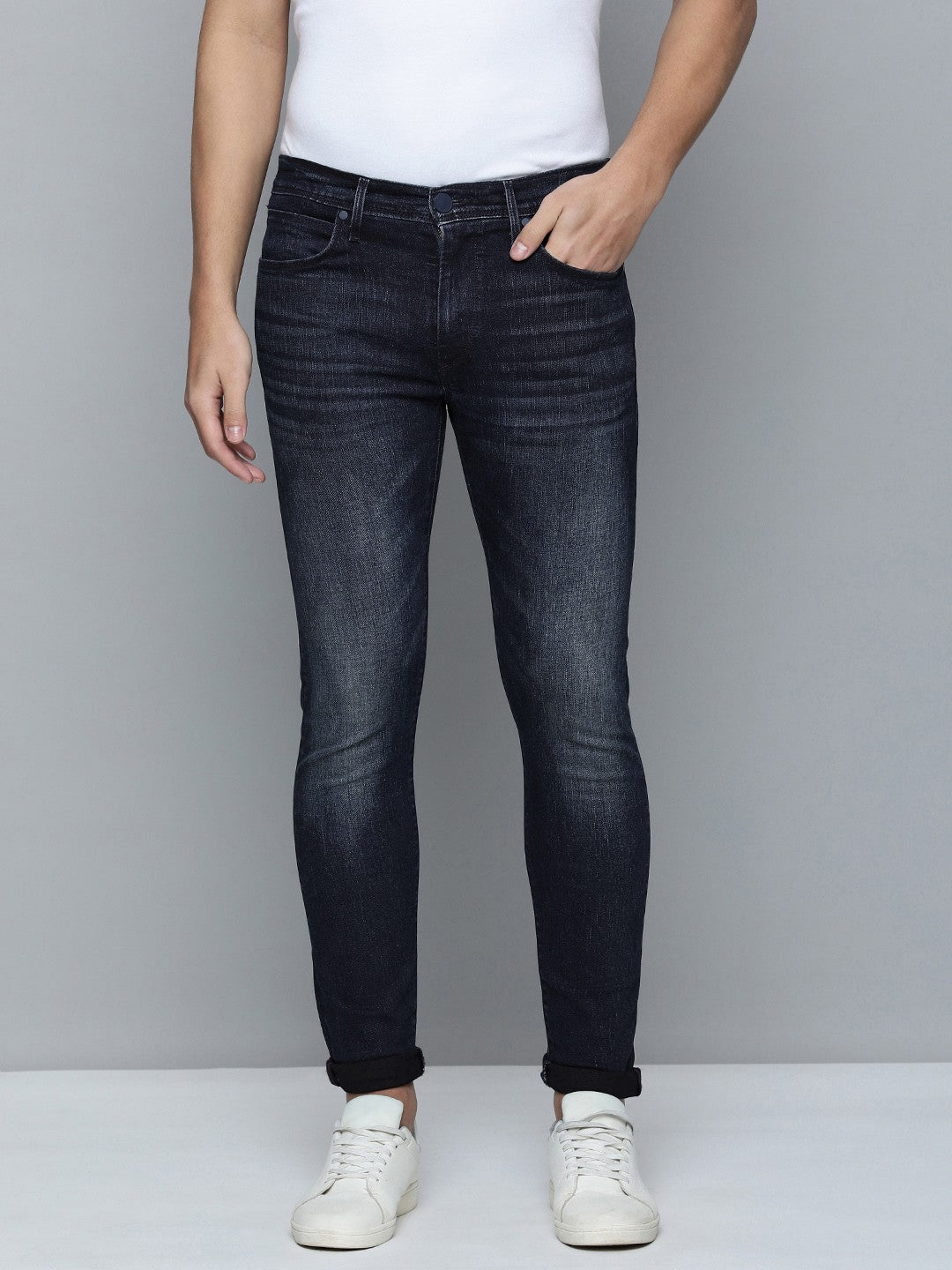 Men's Redloop 512 Blue Slim Tapered Fit Mid Rise Jeans
