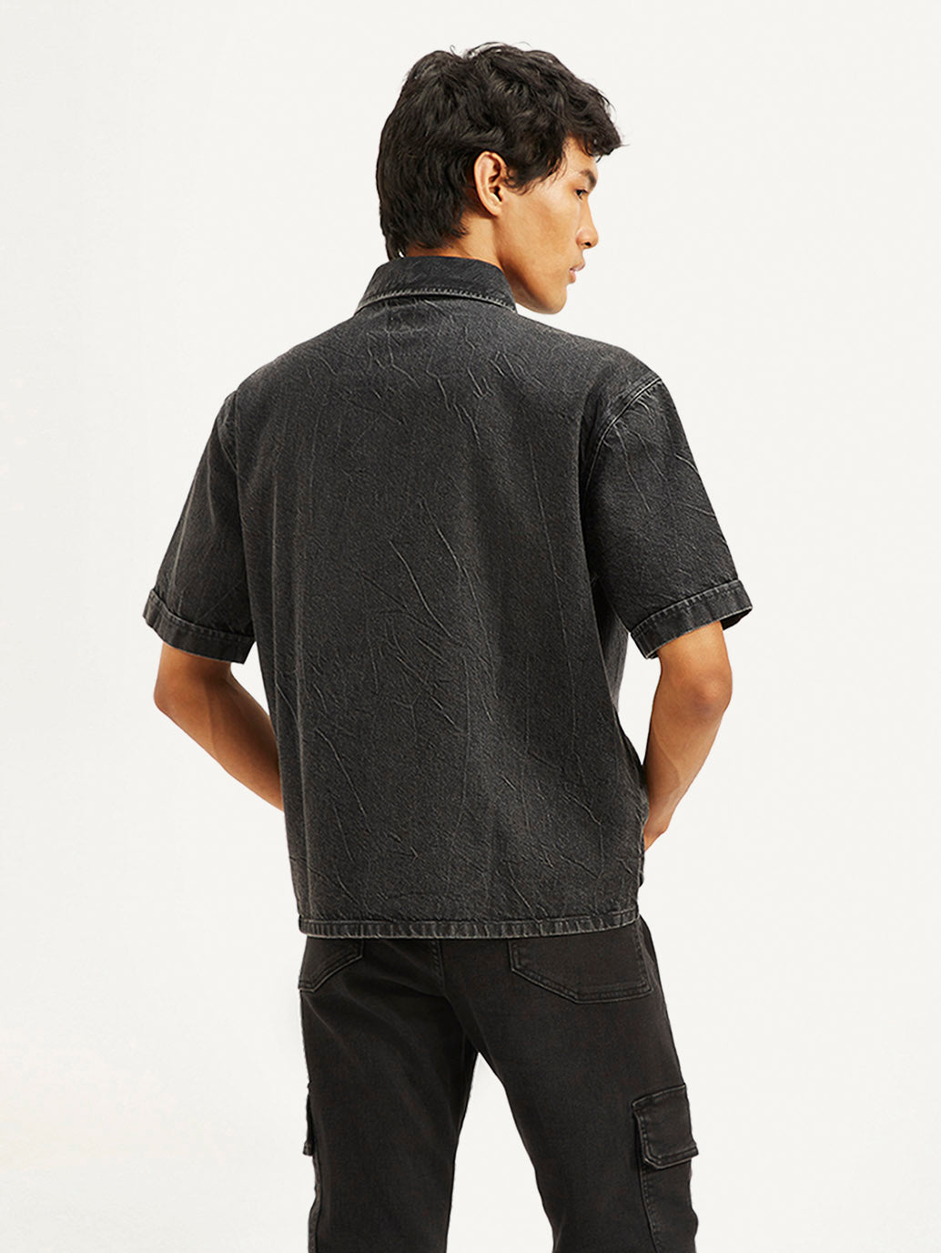 Men's Solid Relaxed Fit Denim Overshirt - a6b10d7d2b8e644764262811390d7583 View