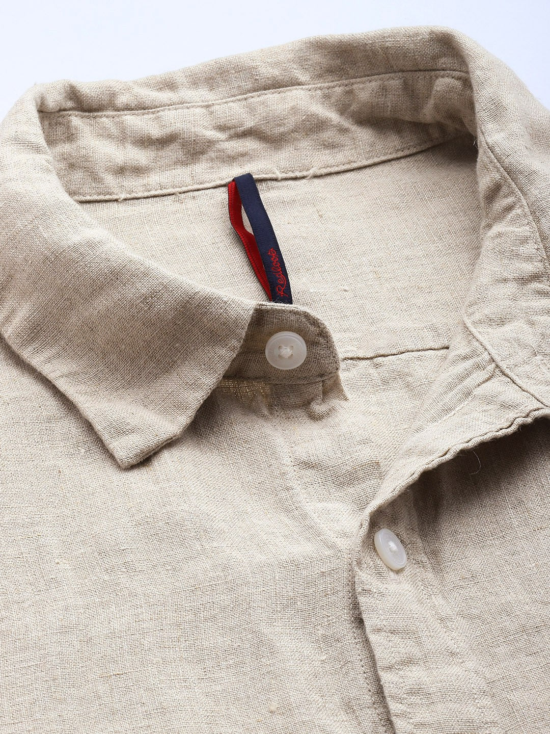 Men's Redloop Solid Slim Fit Linen Shirt - b1bd5d17-713e-44c4-a0c3-016c4f0ee6e71712730453912-Levis-Men-Shirts-461712730453547-2 View