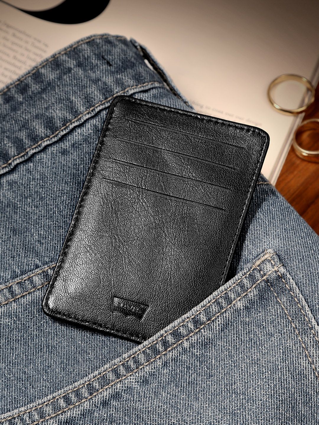 Men's Black Solid Card Holder