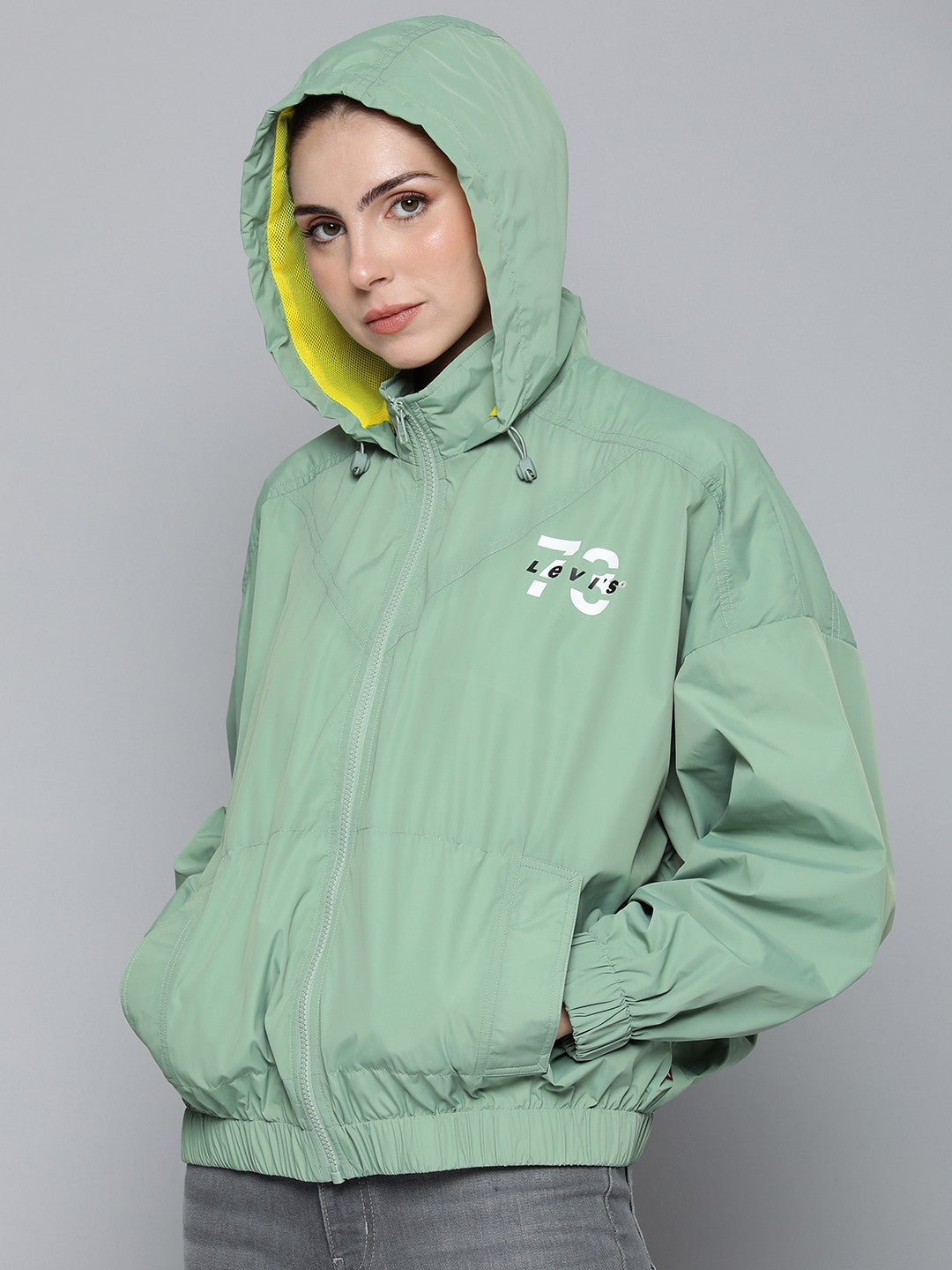 Women's Solid Light Green Hooded Jacket - b3d0a624-078a-4ec9-ace0-d673d0e397911694427719700-Levis-Women-Jackets-4371694427719206-3 View