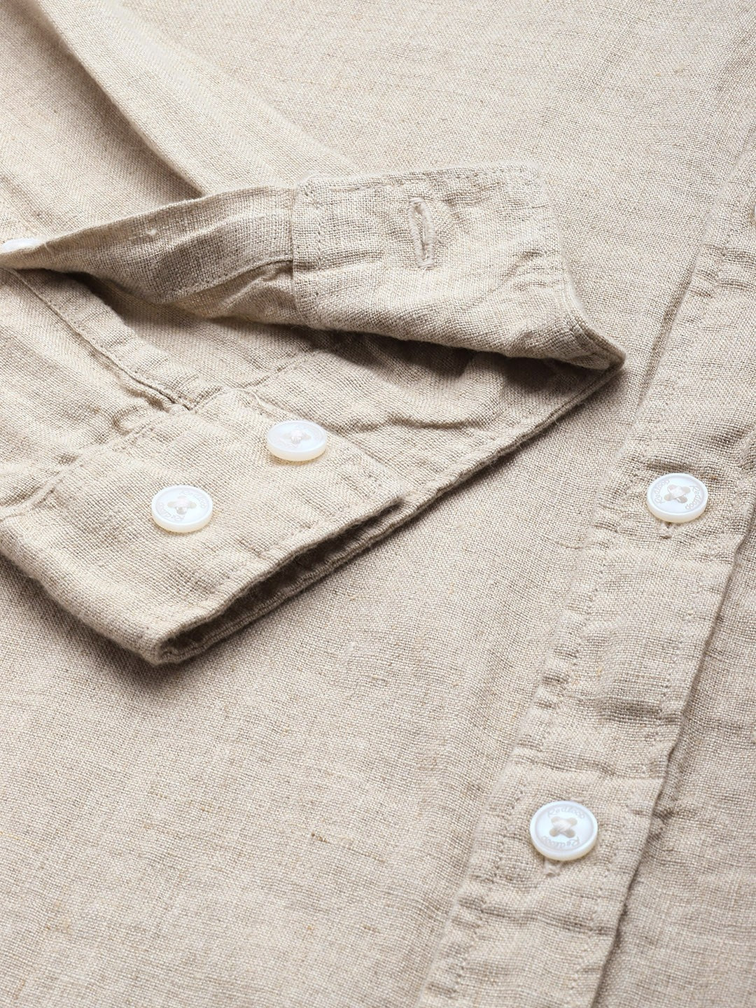 Men's Redloop Solid Slim Fit Linen Shirt - b4b7289a-19fa-40de-b2d6-0bc557a3ae821712730453900-Levis-Men-Shirts-461712730453547-3 View