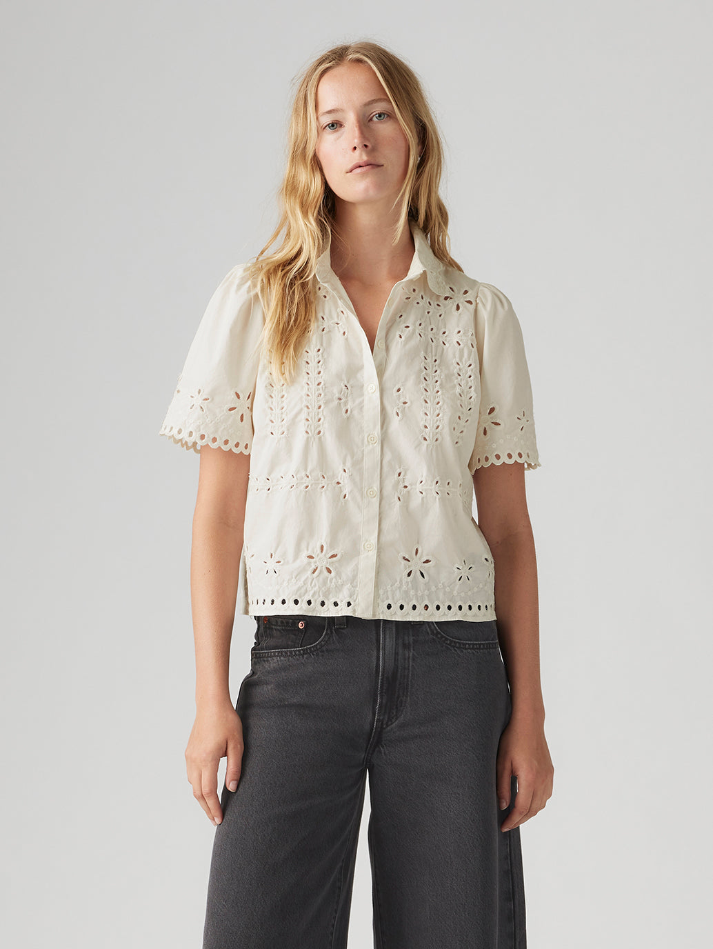 Women's Schiffli Spread Collar Shirt