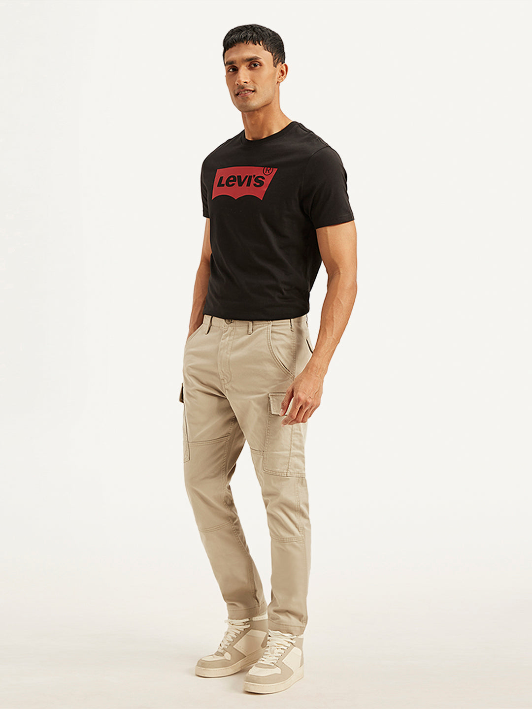 Men's Beige Relaxed Fit Cargo Trousers - 8556d8d8-53fc-4128-8a5c-9b82ef39fe8e View