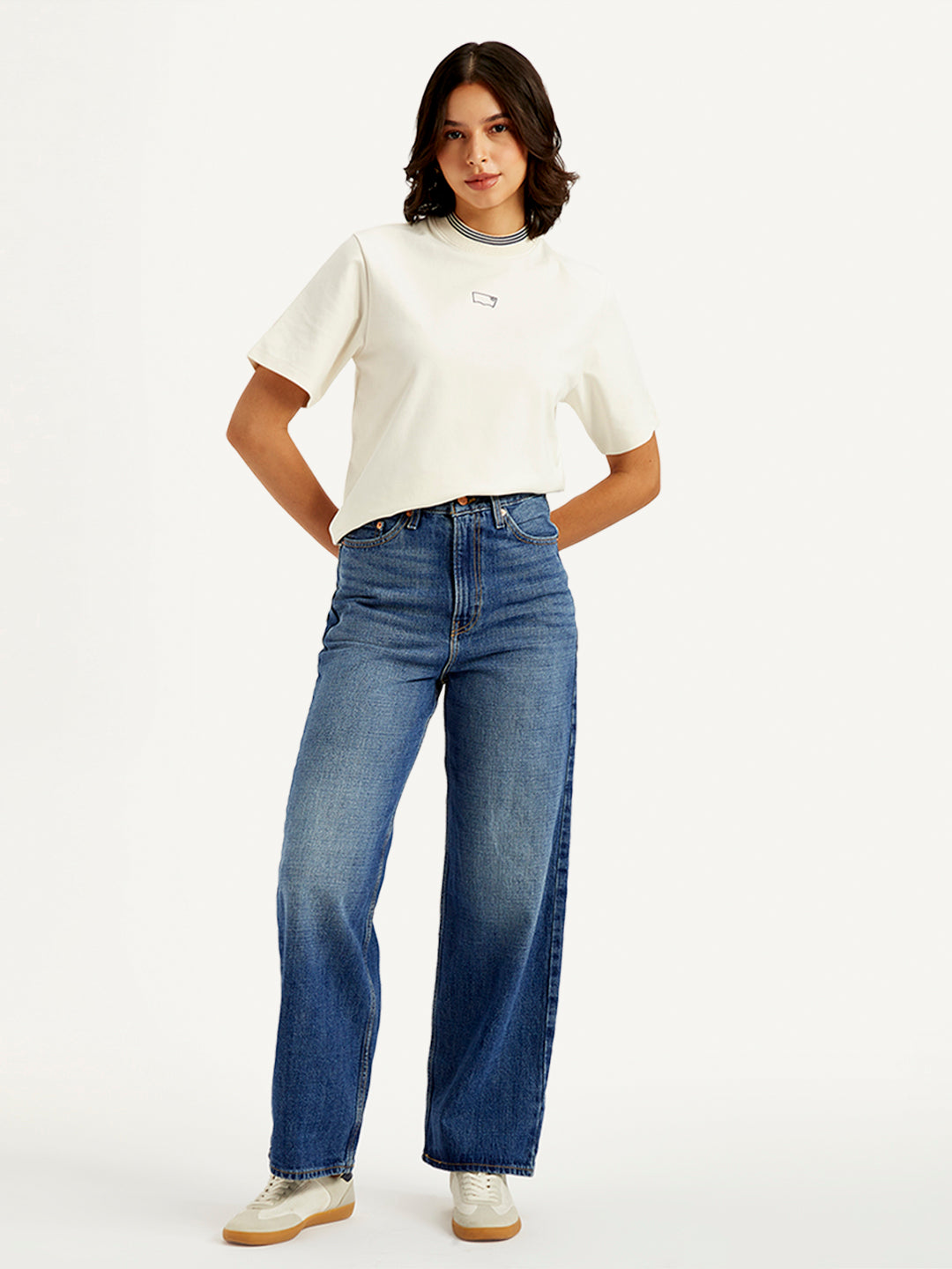 Women's Blue Loose Fit High Rise Jeans