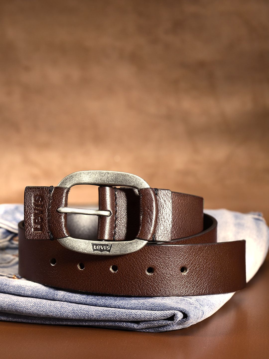 Men's Brown Solid Belt - e3584b8f-4ccf-47f2-b39b-5d0b88ad00081744106718000-Levis-Men-Leather-Casual-Belt-4551744106717653-1 View